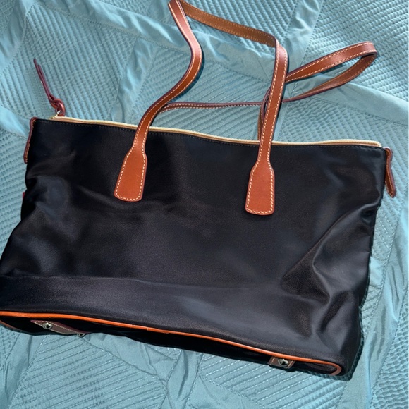 Dooney & Bourke NFL Dallas Cowboys tote handbag - Picture 2 of 6